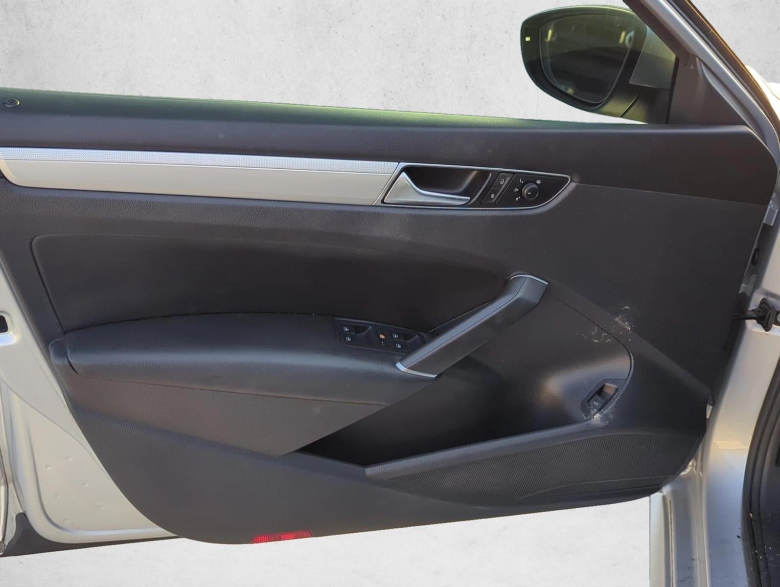 2019 Volkswagen Passat 2.0T Wolfsburg Edition Auto