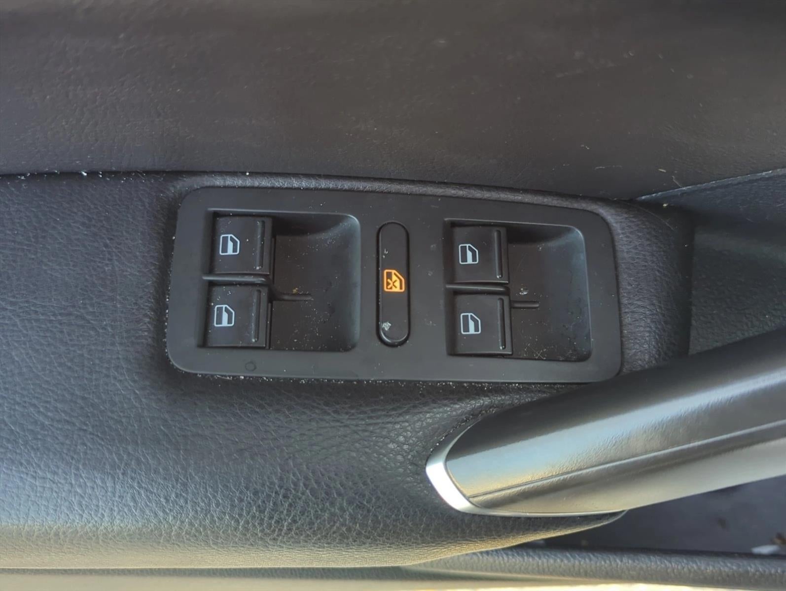 2019 Volkswagen Passat 2.0T Wolfsburg Edition Auto