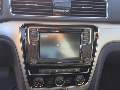 2019 Volkswagen Passat 2.0T Wolfsburg Edition Auto