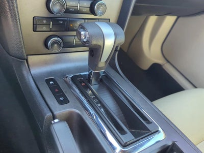 2010 Ford Mustang 2dr Conv V6