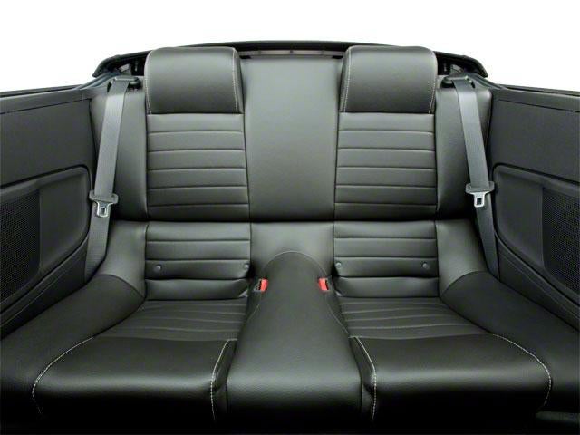 2010 Ford Mustang 2dr Conv V6