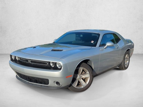 2019 Dodge Challenger SXT RWD