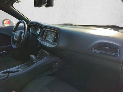 2019 Dodge Challenger SXT RWD