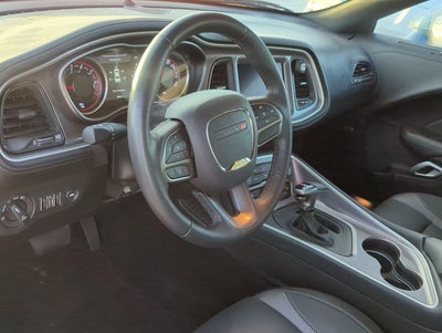 2021 Dodge Challenger SXT RWD