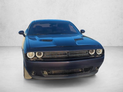 2018 Dodge Challenger SXT RWD