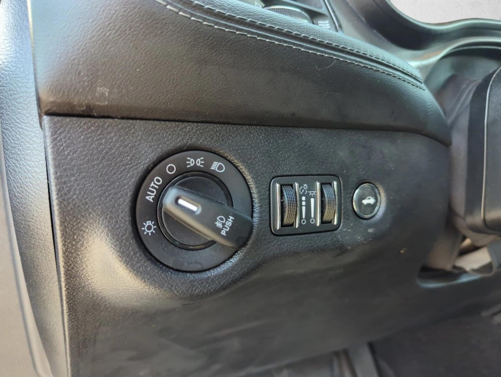 2021 Dodge Challenger SXT AWD