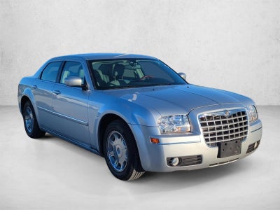 2006 Chrysler 300-Series 4dr Sdn 300 Touring