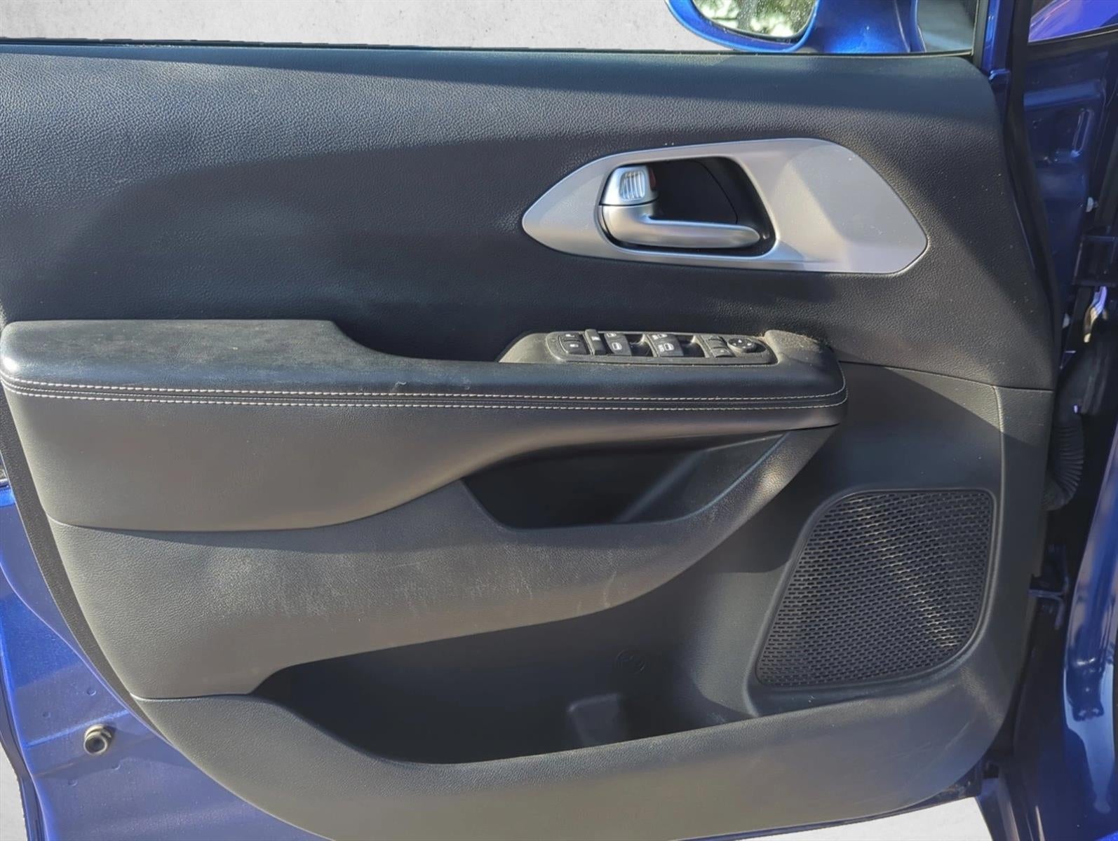 2018 Chrysler Pacifica Touring L FWD