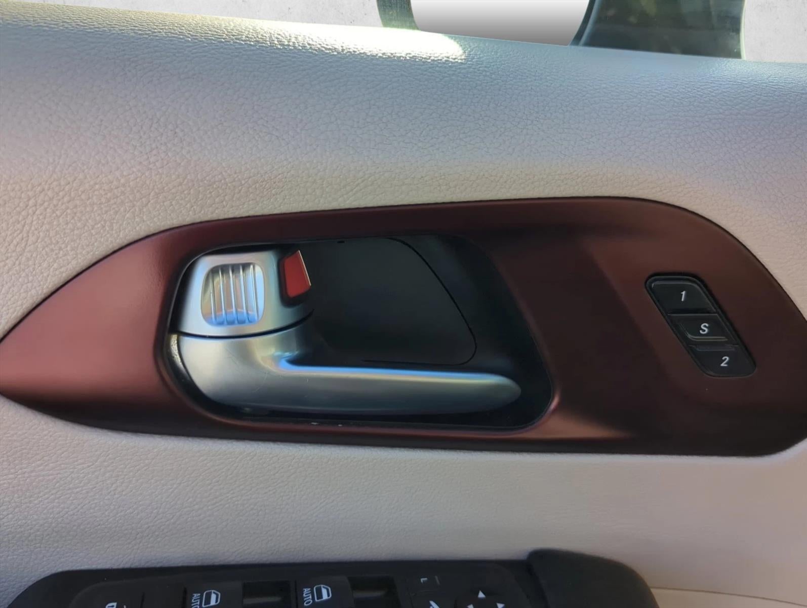 2020 Chrysler Pacifica Limited FWD