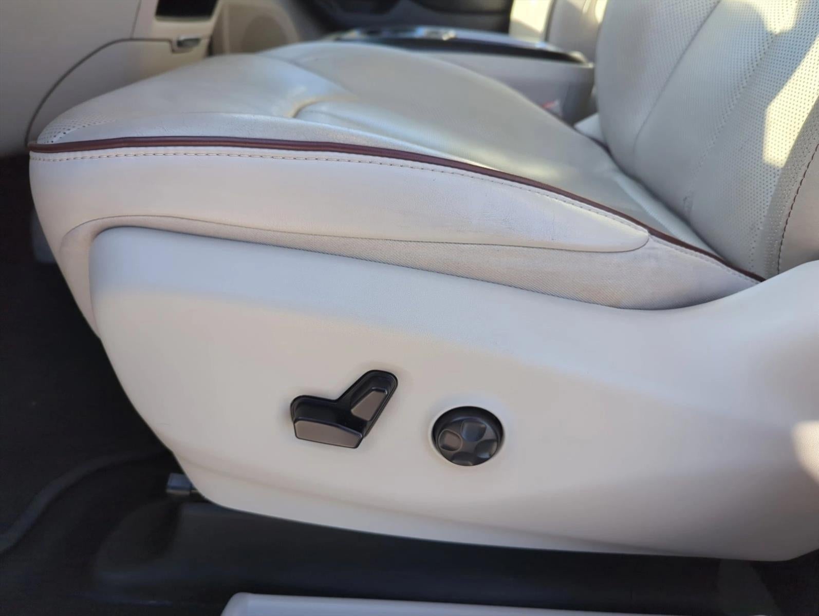 2020 Chrysler Pacifica Limited FWD