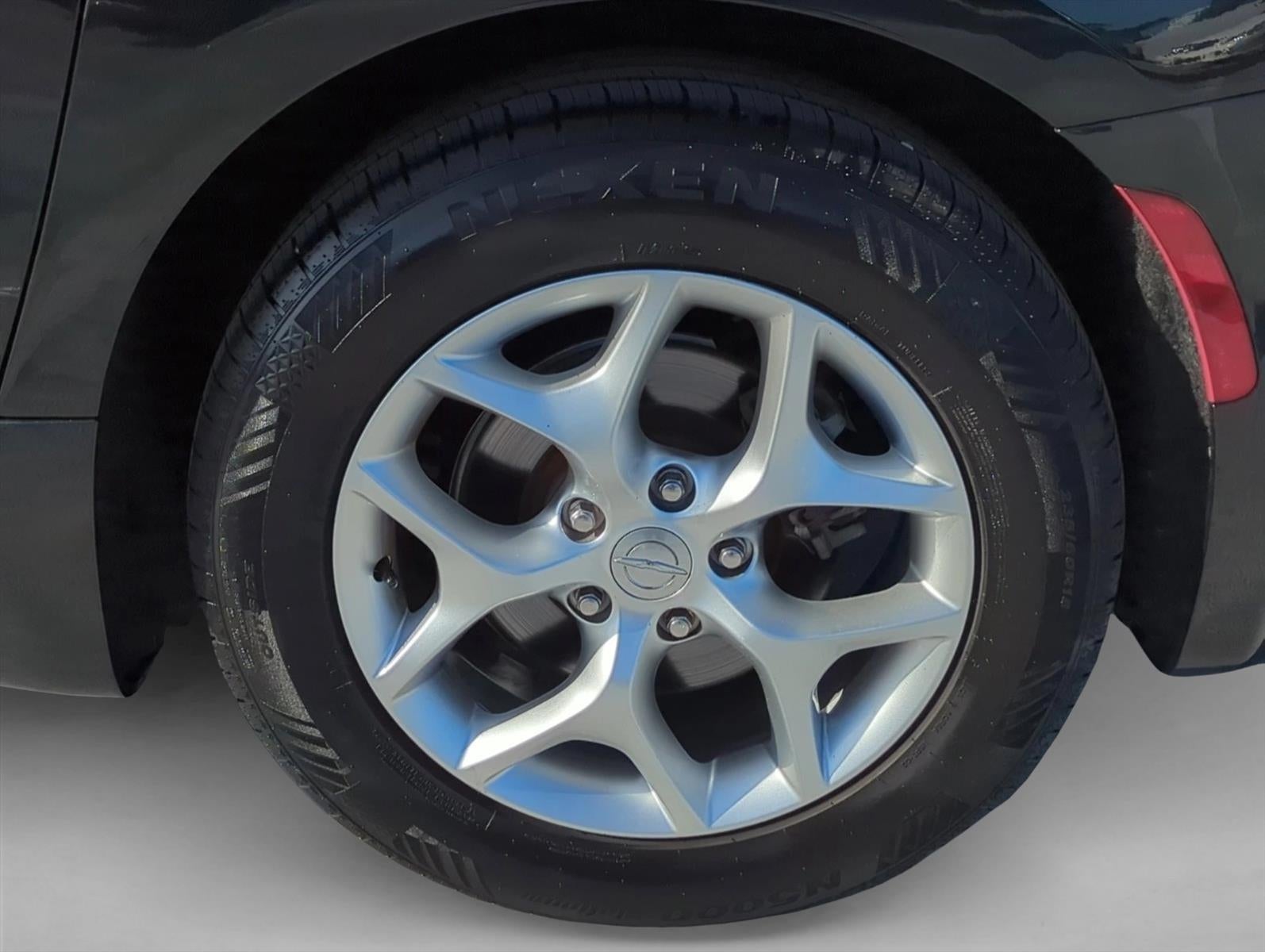 2020 Chrysler Pacifica Limited FWD