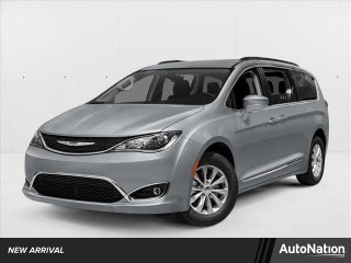 2017 Chrysler Pacifica Limited FWD