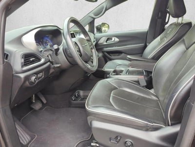 2019 Chrysler Pacifica Limited FWD