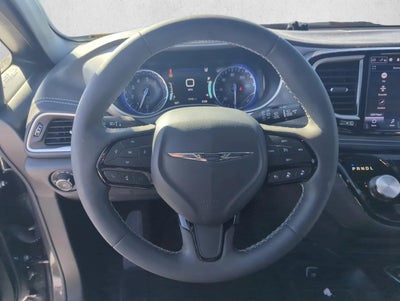 2023 Chrysler Pacifica Touring L AWD