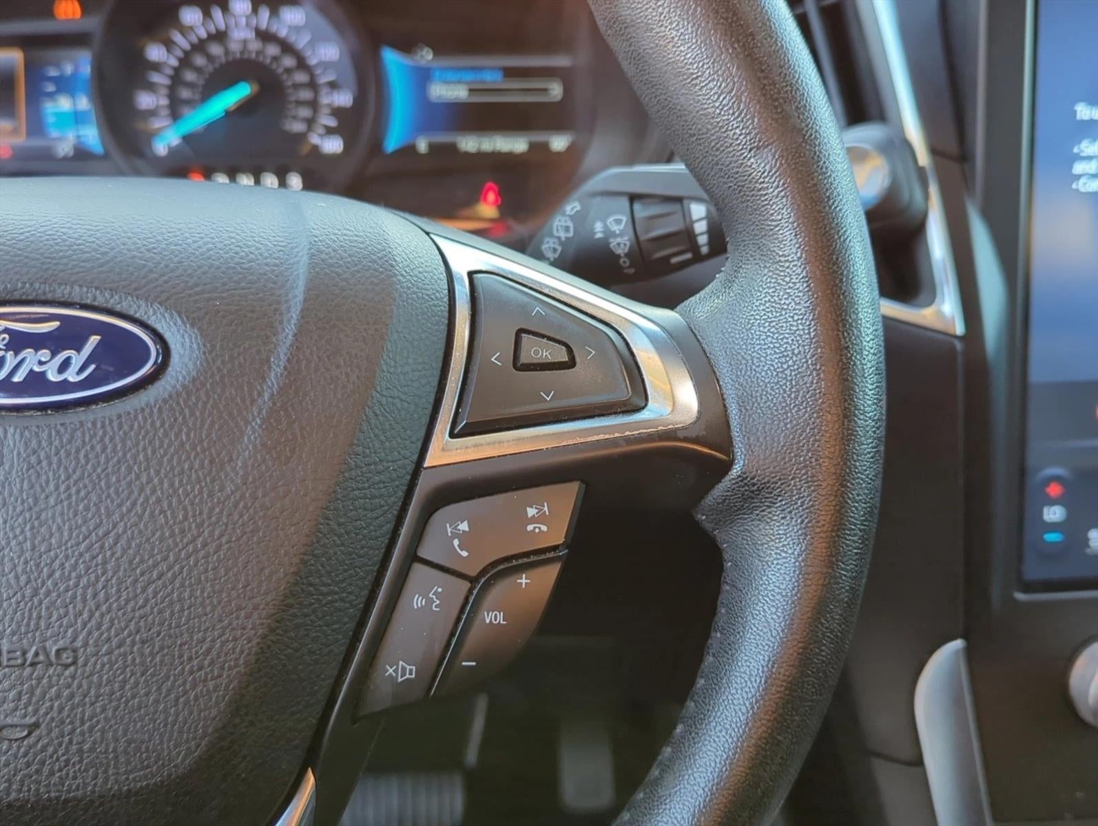 2022 Ford Edge Titanium AWD