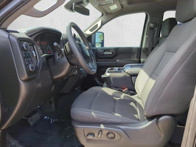 2024 Chevrolet Silverado 2500 HD Crew Cab Standard Box 4-Wheel Drive Custom