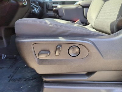 2024 Chevrolet Silverado 2500 HD Crew Cab Standard Box 4-Wheel Drive Custom