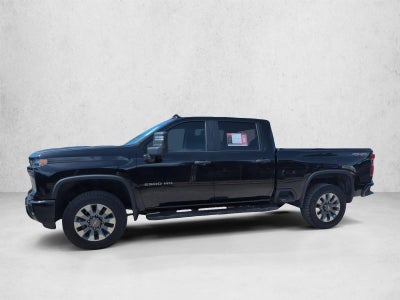 2024 Chevrolet Silverado 2500 HD Crew Cab Standard Box 4-Wheel Drive Custom