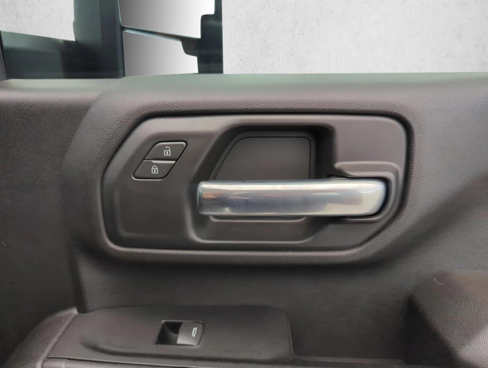2025 Chevrolet Silverado 2500 HD Crew Cab Standard Box 4-Wheel Drive Custom