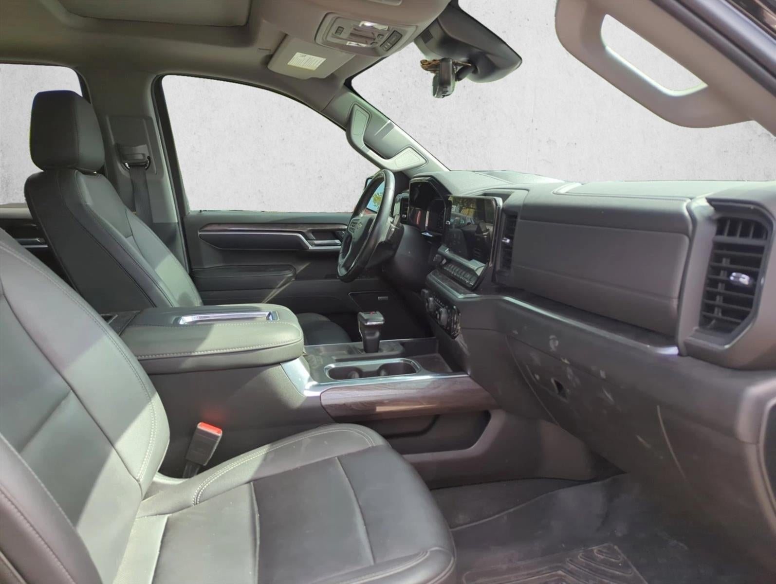 2022 Chevrolet Silverado 1500 Crew Cab Short Box 2-Wheel Drive LTZ