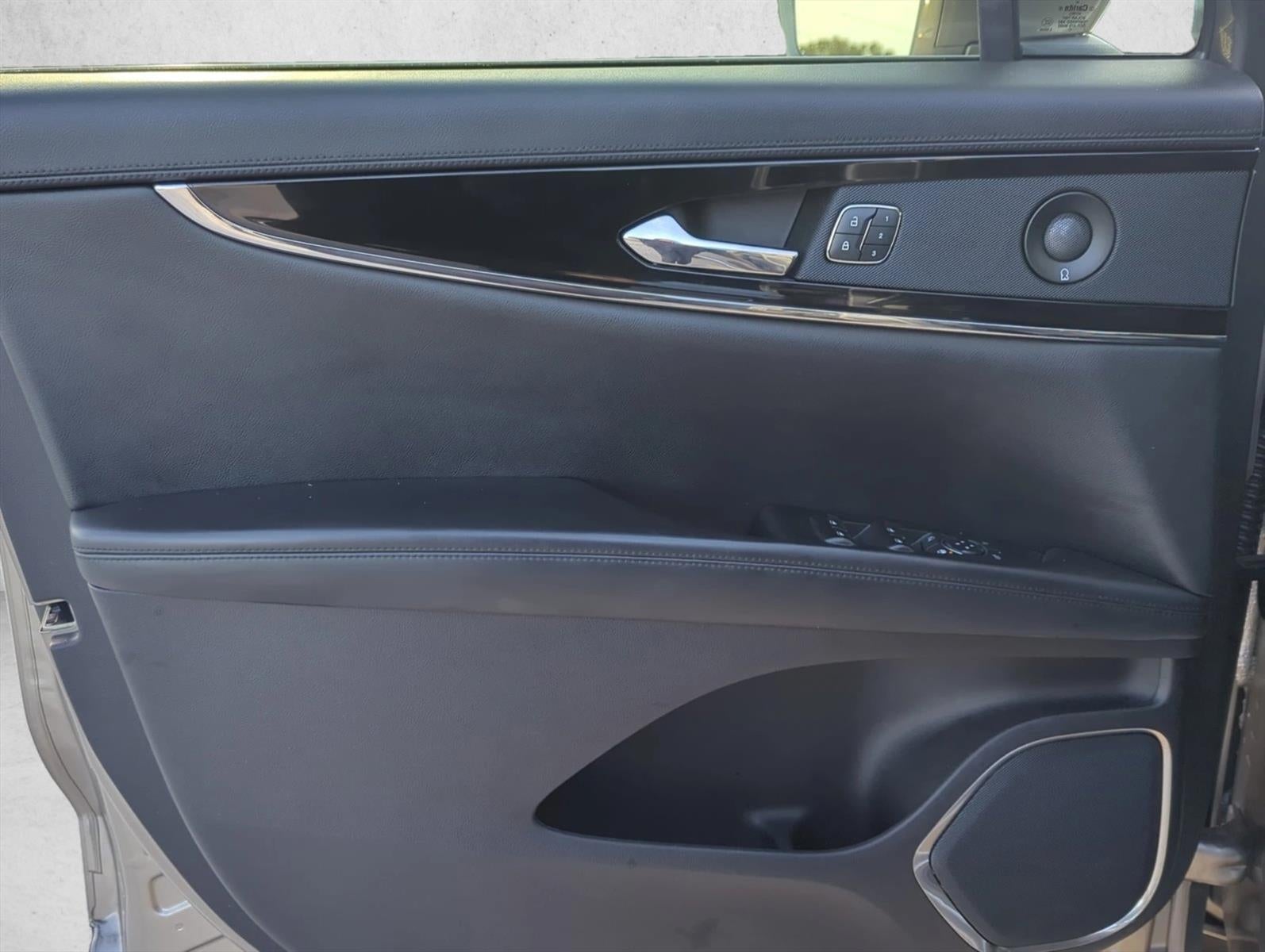 2021 Lincoln Nautilus Reserve FWD