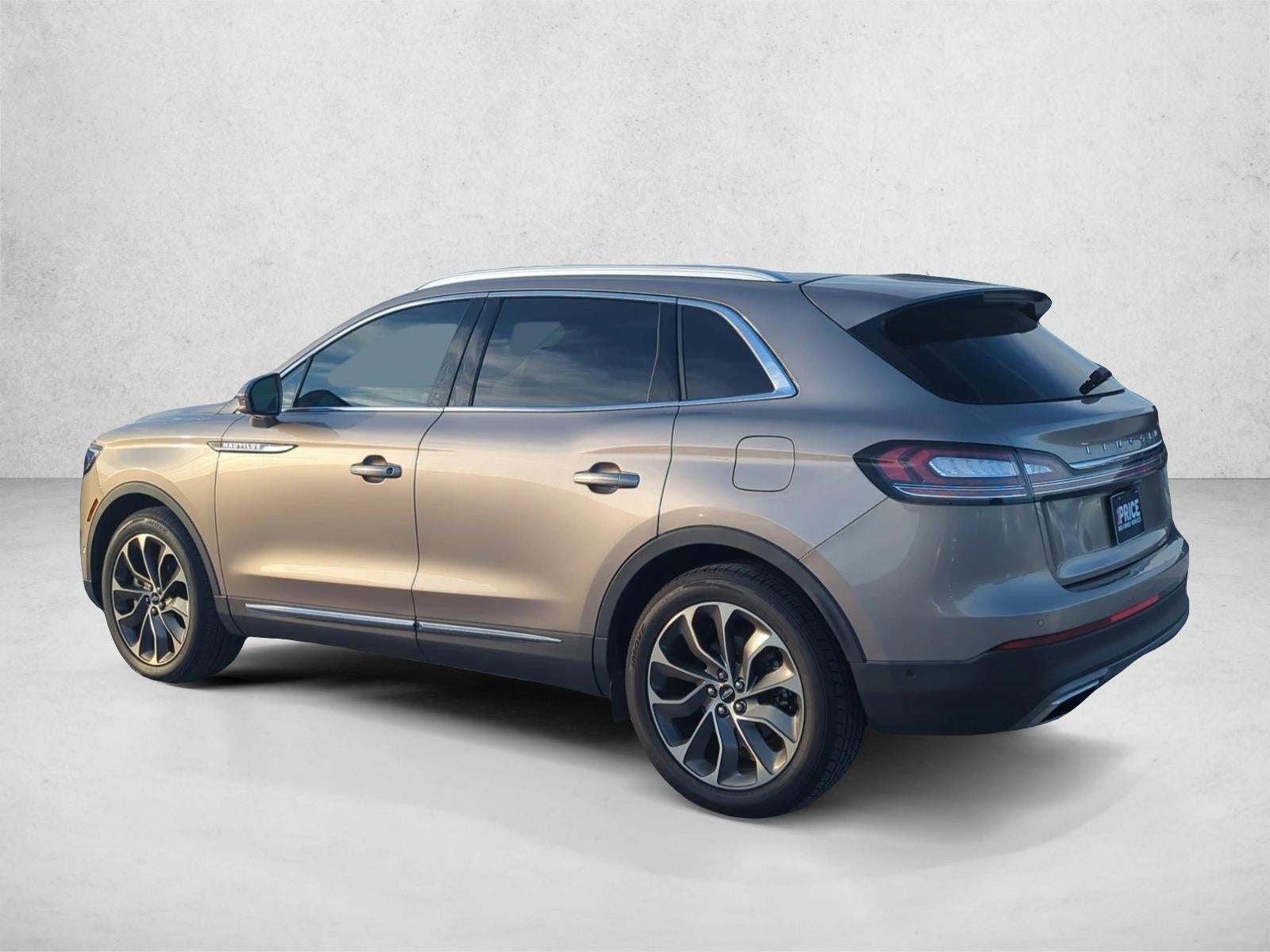 2021 Lincoln Nautilus Reserve FWD