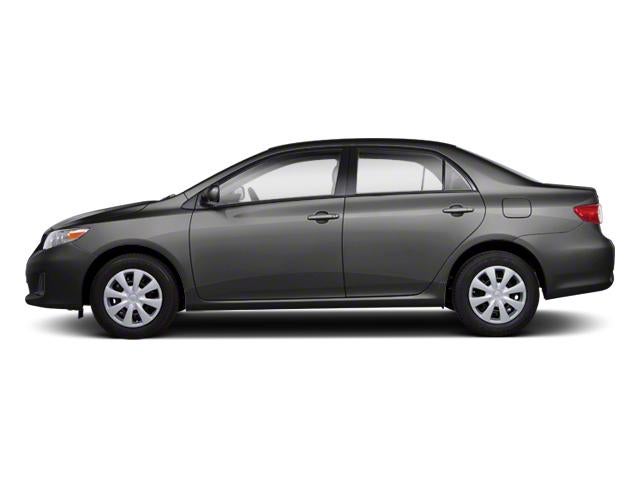 2013 Toyota Corolla 4dr Sdn Auto LE (Natl)