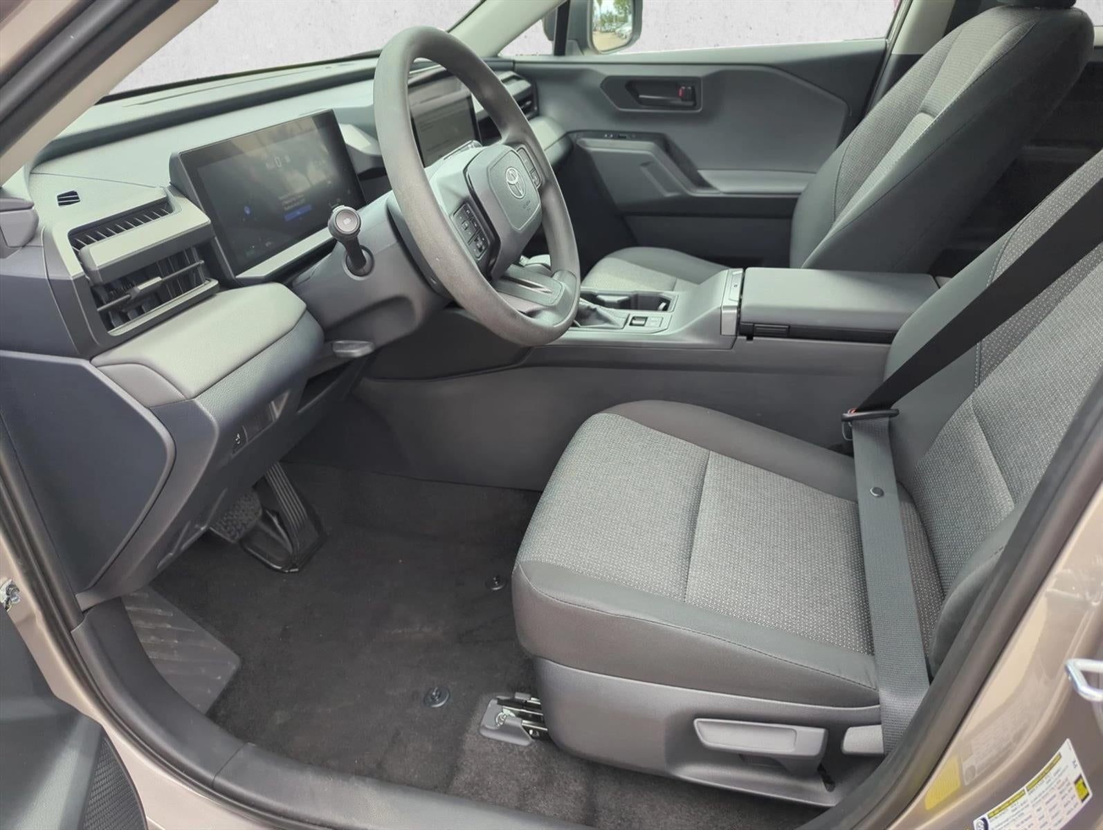 2026 Toyota RAV4 LE FWD (Natl)