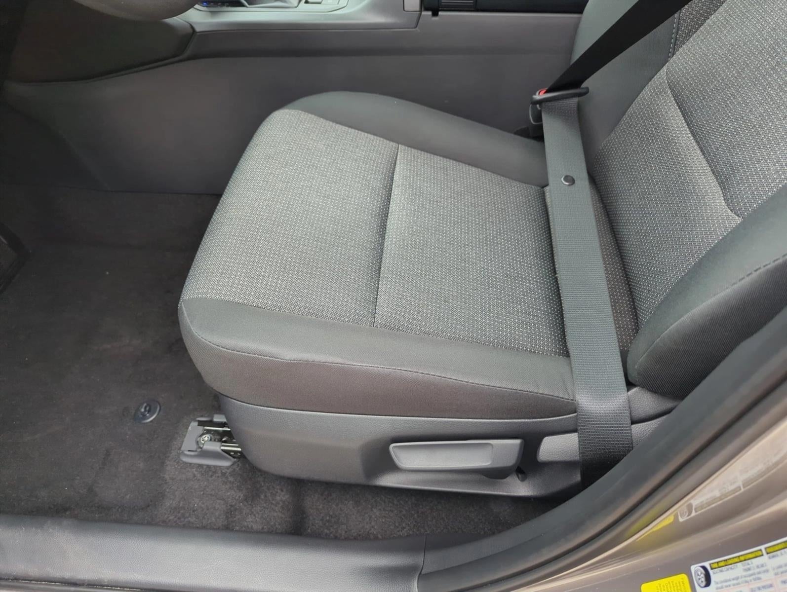 2026 Toyota RAV4 LE FWD (Natl)