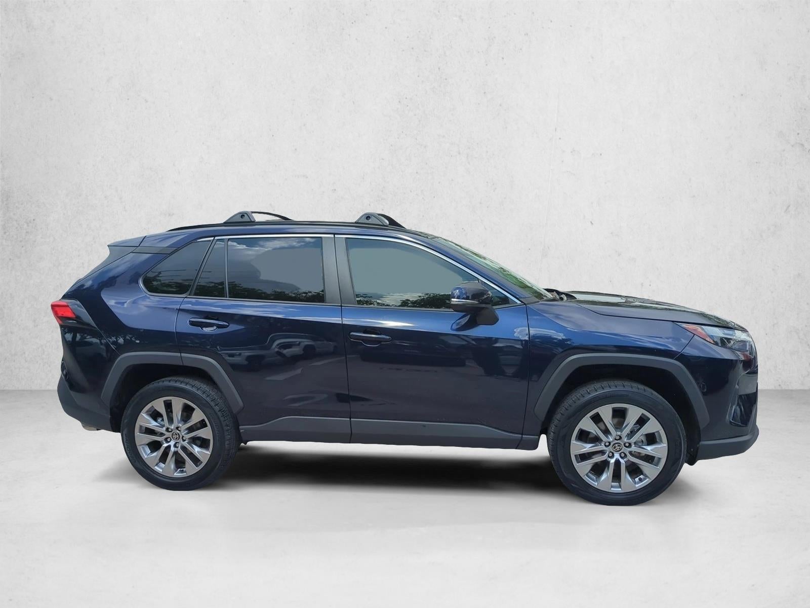2025 Toyota RAV4 XLE Premium AWD (Natl)