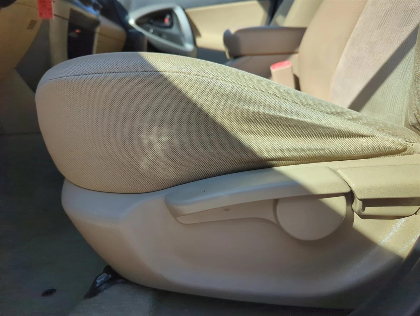 2010 Toyota RAV4 4WD 4dr 4-cyl 4-Spd AT (Natl)