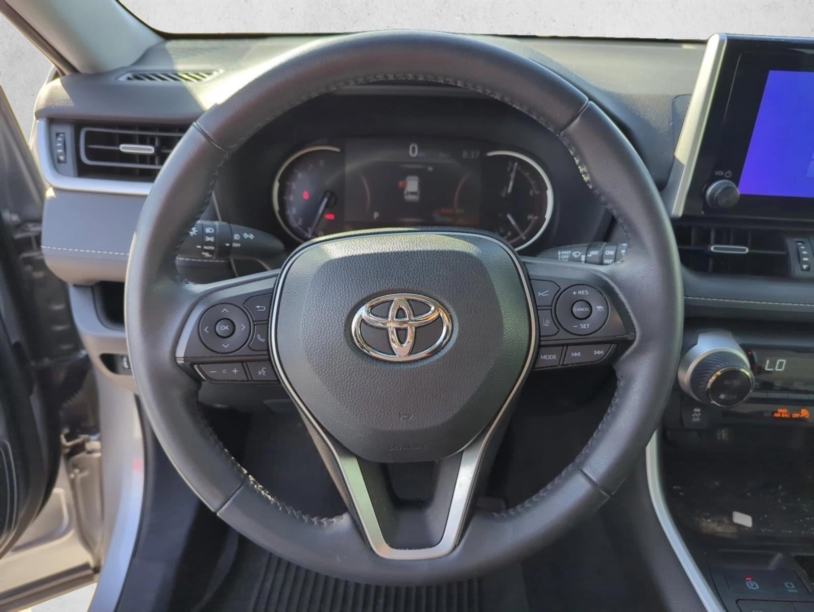 2023 Toyota RAV4 XLE Premium FWD (Natl)