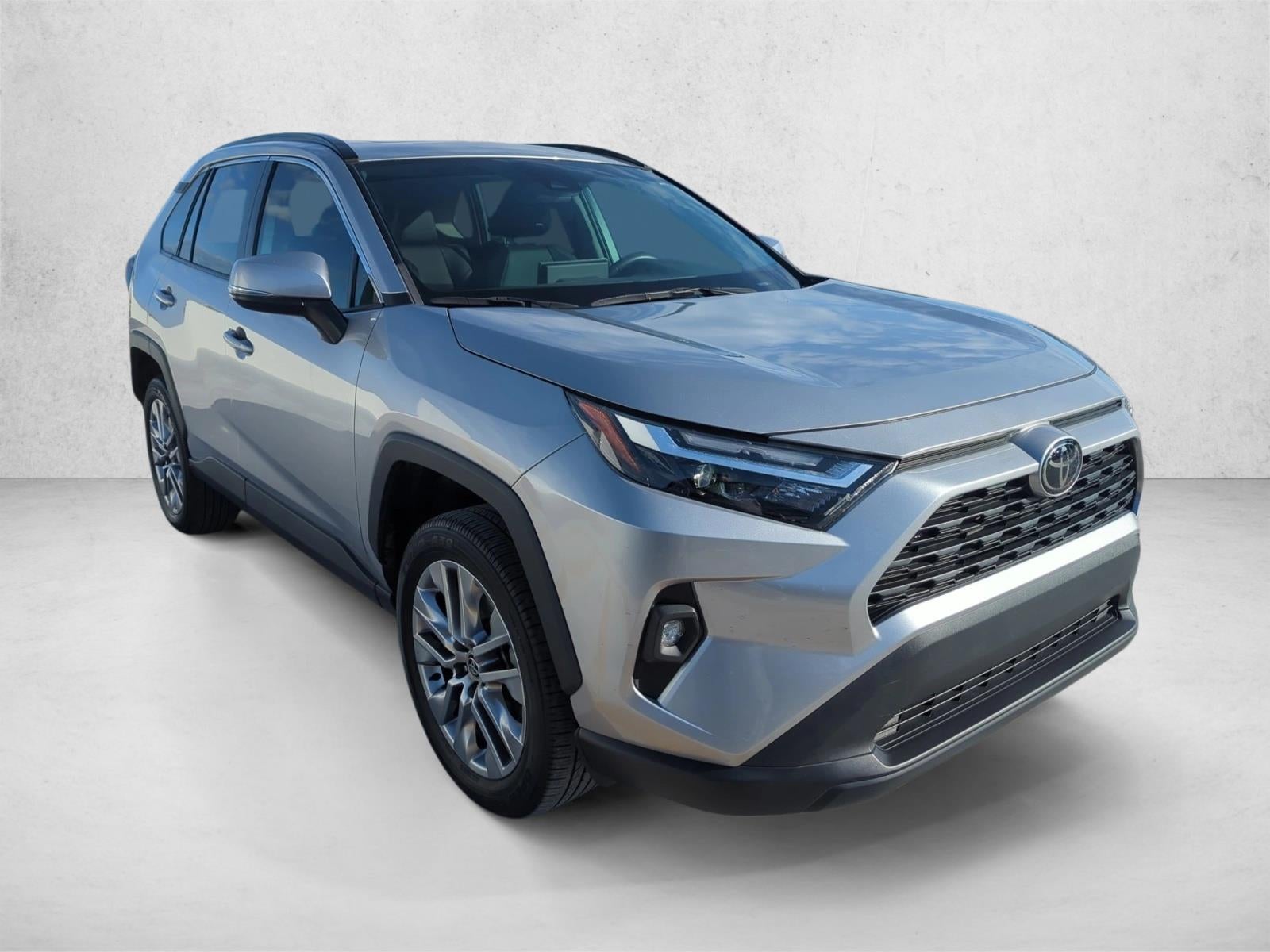 2023 Toyota RAV4 XLE Premium FWD (Natl)