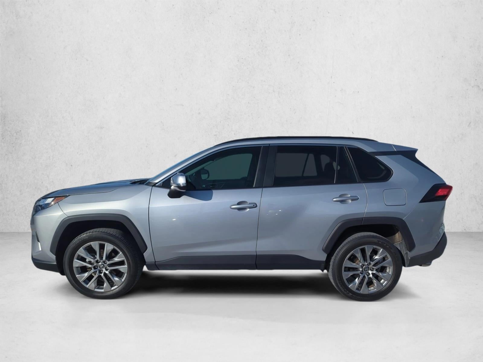 2023 Toyota RAV4 XLE Premium FWD (Natl)