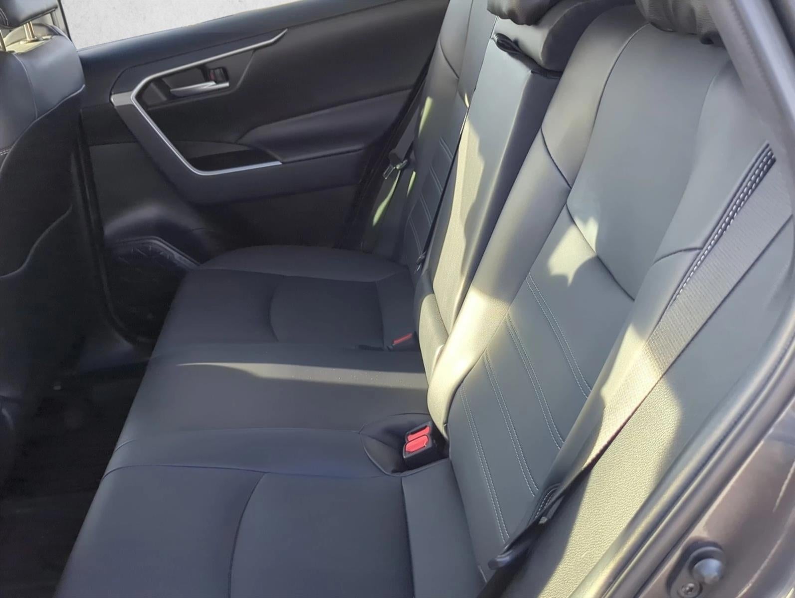 2023 Toyota RAV4 XLE Premium FWD (Natl)