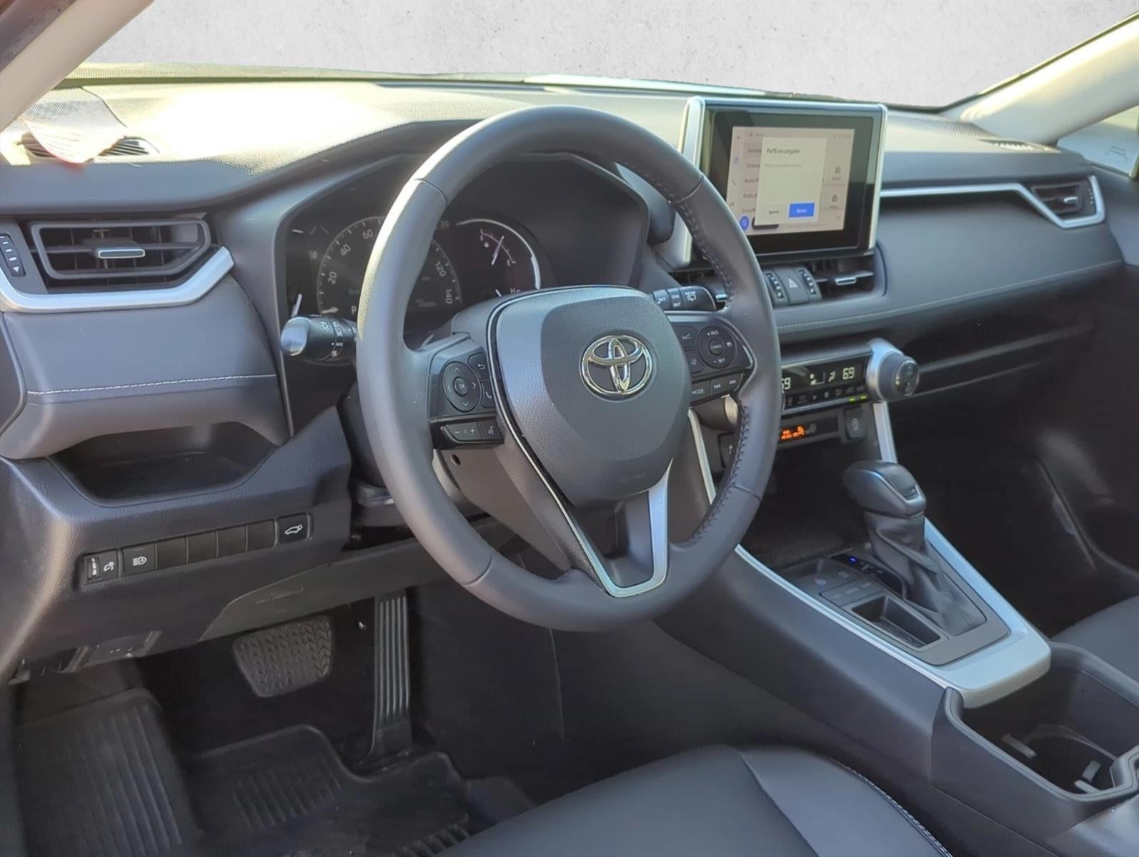 2023 Toyota RAV4 XLE Premium FWD (Natl)