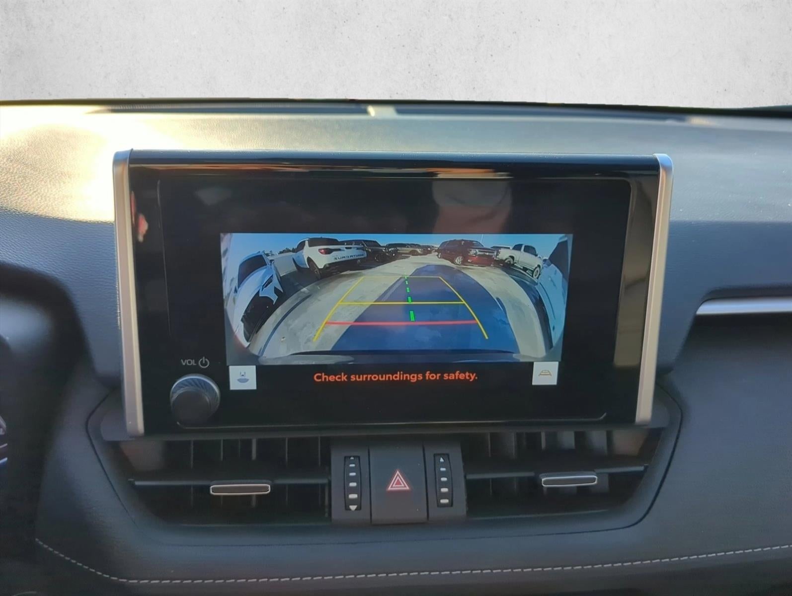 2024 Toyota RAV4 XLE Premium FWD (Natl)