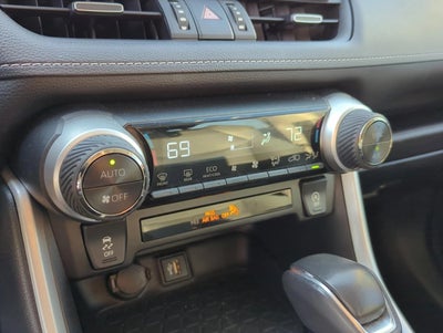 2024 Toyota RAV4 XLE Premium FWD (Natl)