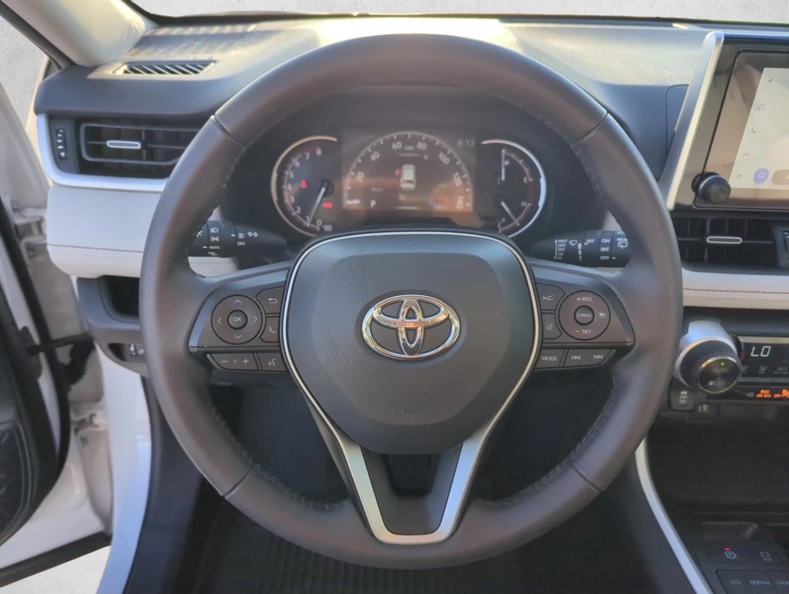 2025 Toyota RAV4 XLE Premium FWD (Natl)