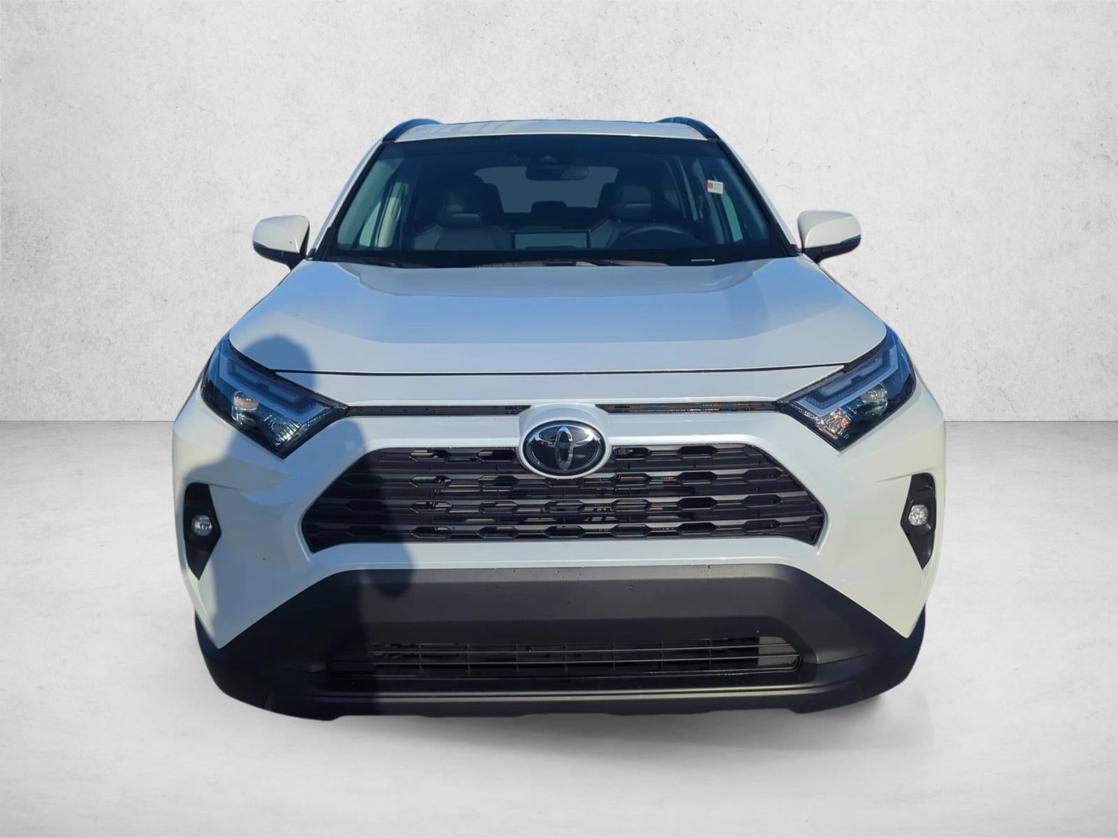 2025 Toyota RAV4 XLE Premium FWD (Natl)