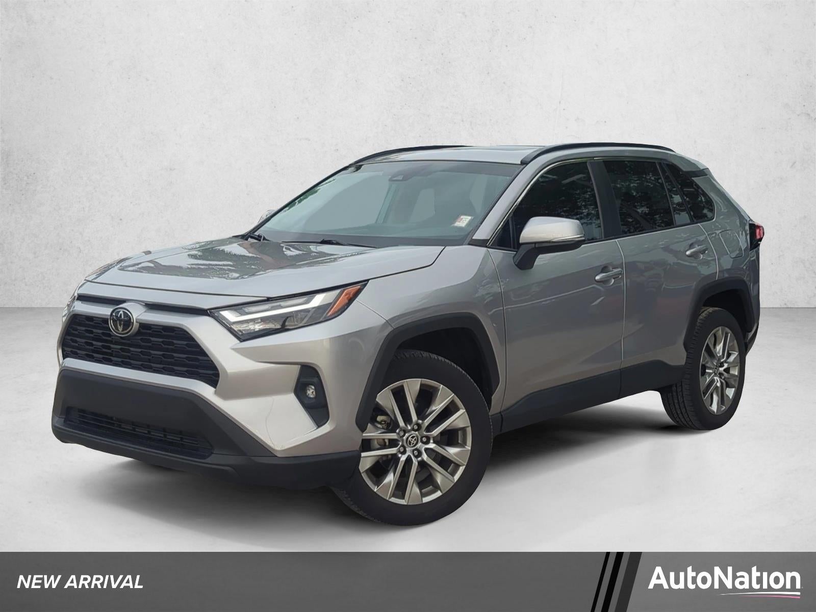 2023 Toyota RAV4 XLE Premium FWD (Natl)