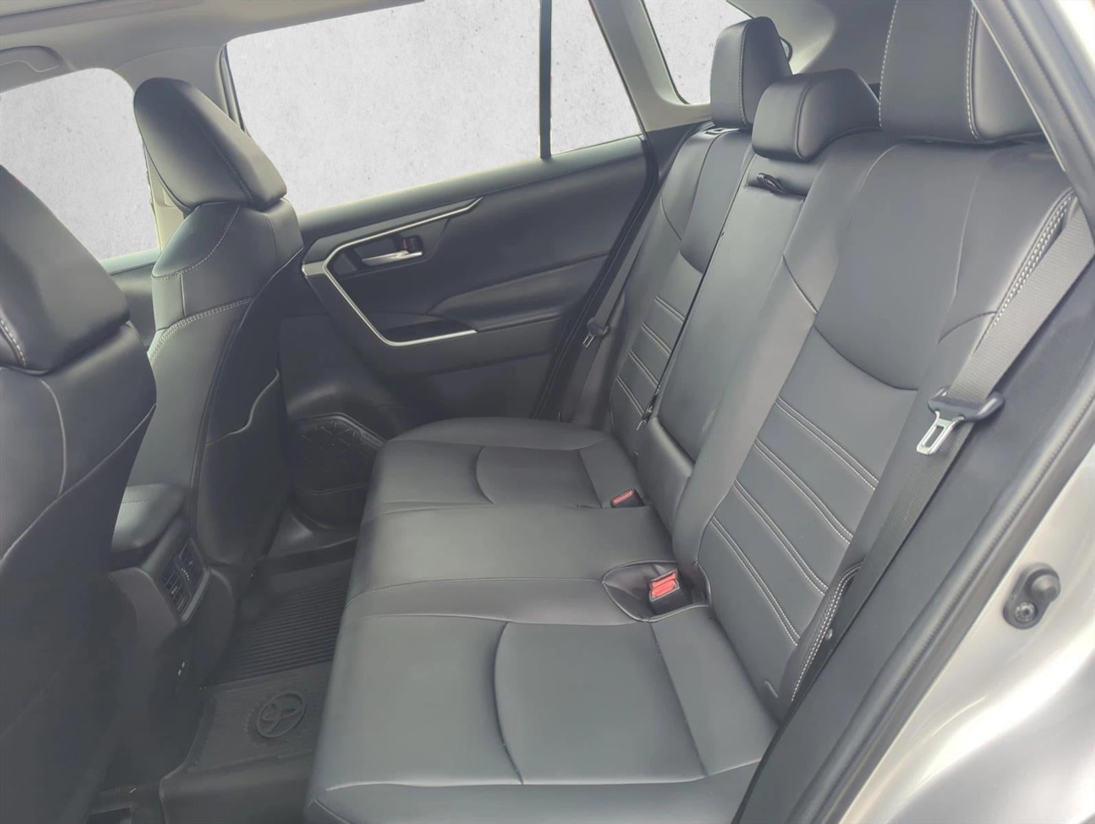 2023 Toyota RAV4 XLE Premium FWD (Natl)