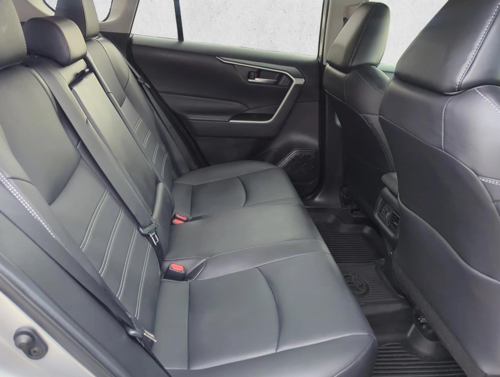 2023 Toyota RAV4 XLE Premium FWD (Natl)