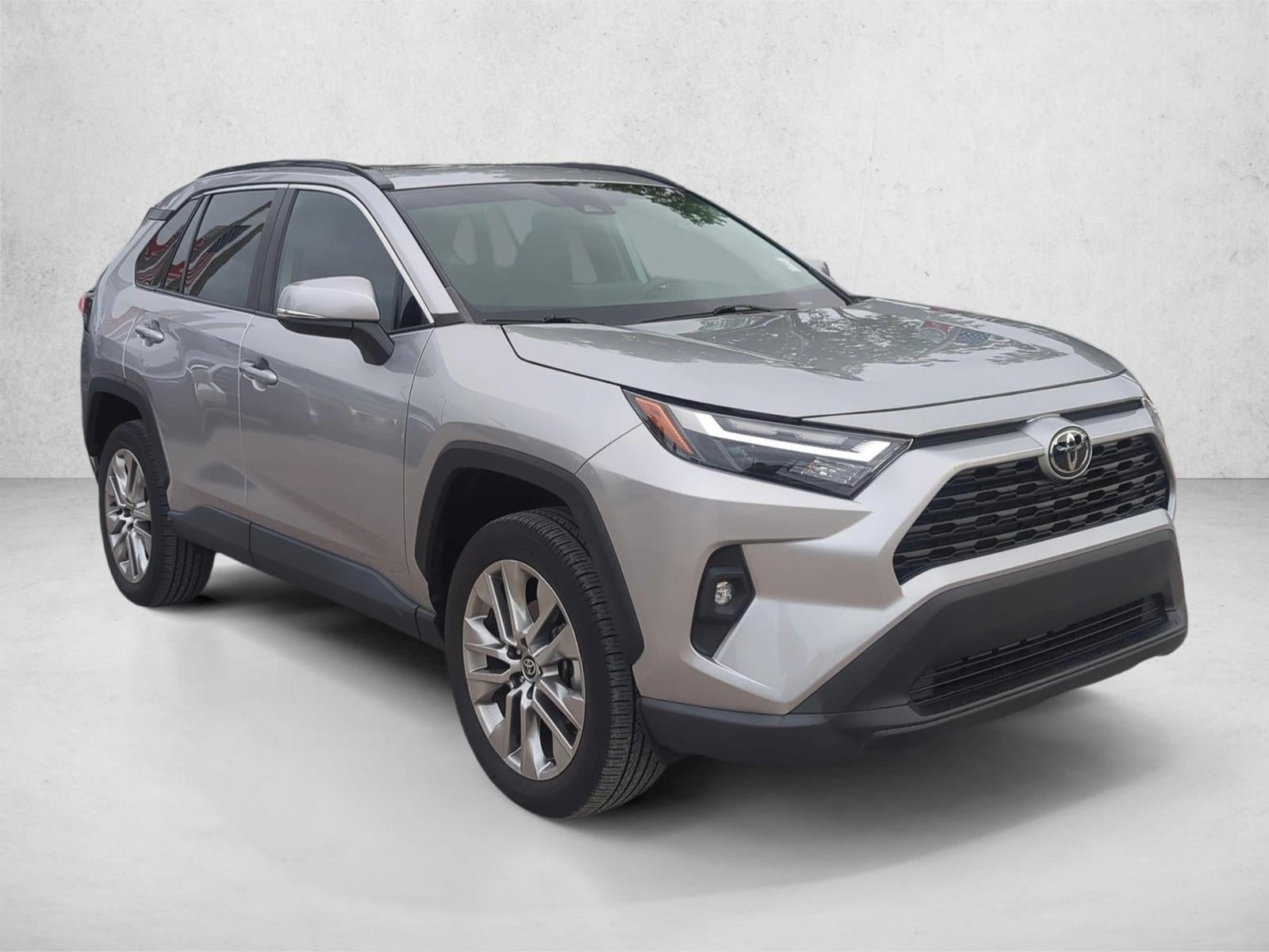 2023 Toyota RAV4 XLE Premium FWD (Natl)