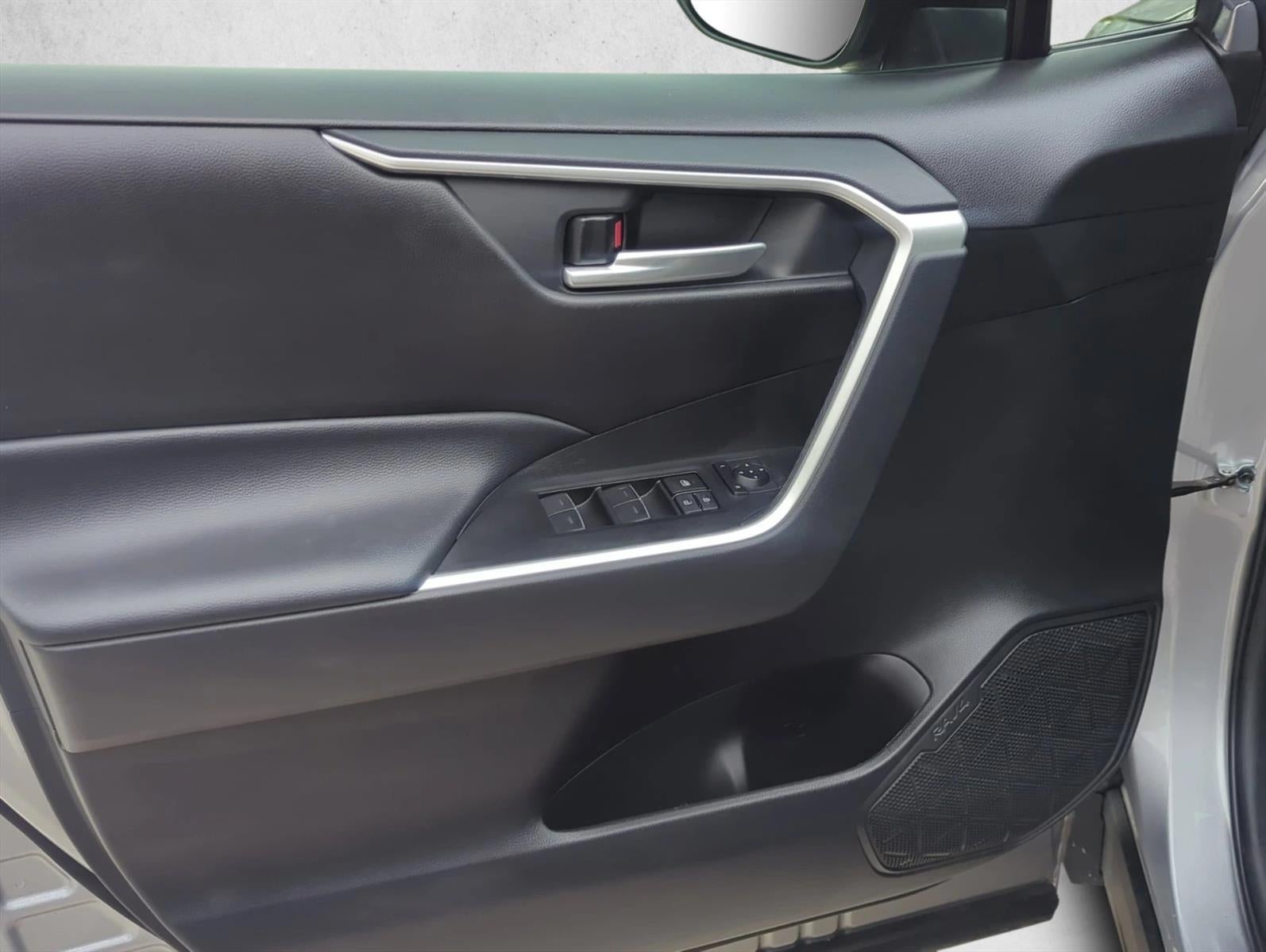 2023 Toyota RAV4 XLE Premium FWD (Natl)