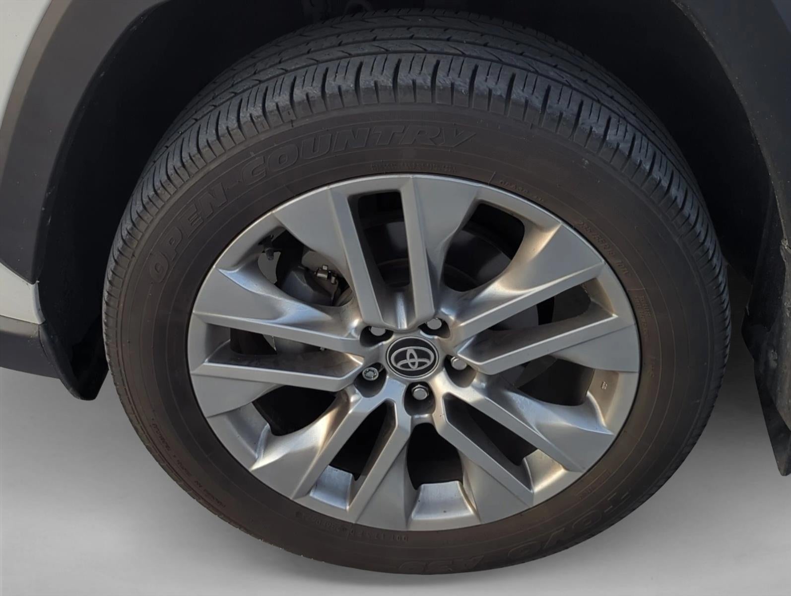 2024 Toyota RAV4 XLE Premium FWD (Natl)
