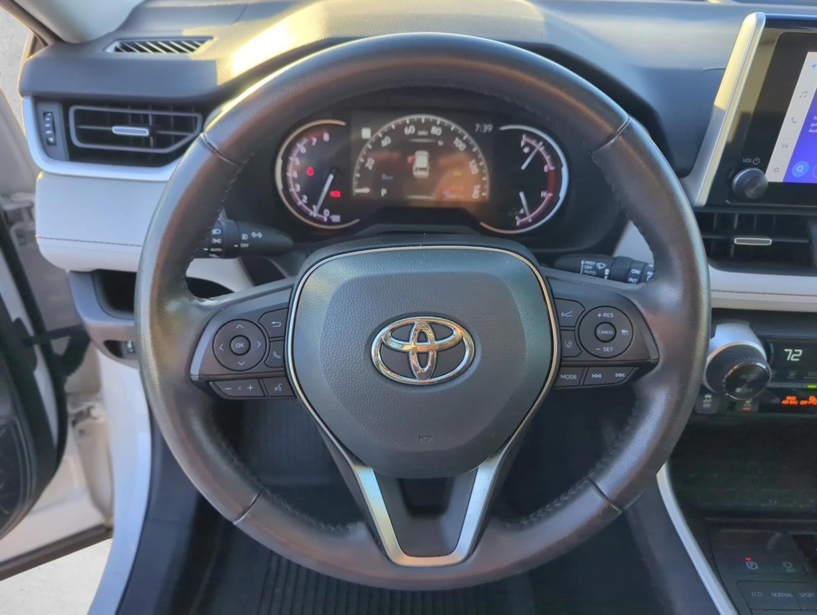 2024 Toyota RAV4 XLE Premium FWD (Natl)