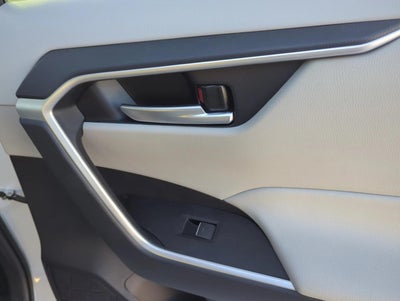 2024 Toyota RAV4 XLE Premium FWD (Natl)