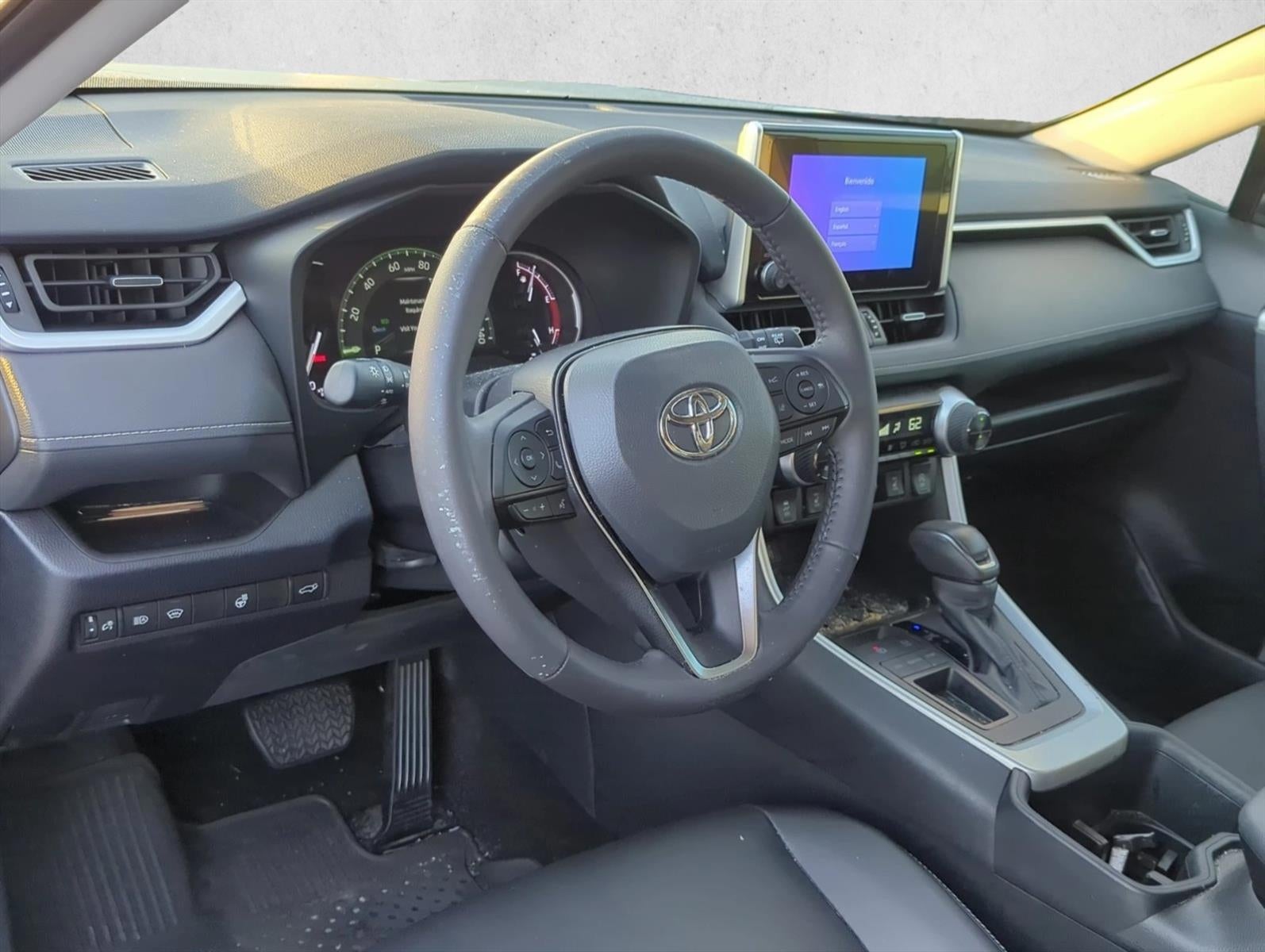 2024 Toyota RAV4 XLE Premium FWD (Natl)