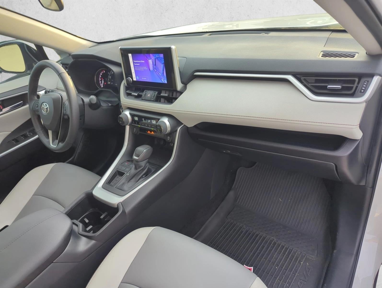 2024 Toyota RAV4 XLE Premium FWD (Natl)